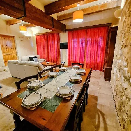 Gizimina 2 Holiday Holiday home Il-Pergla